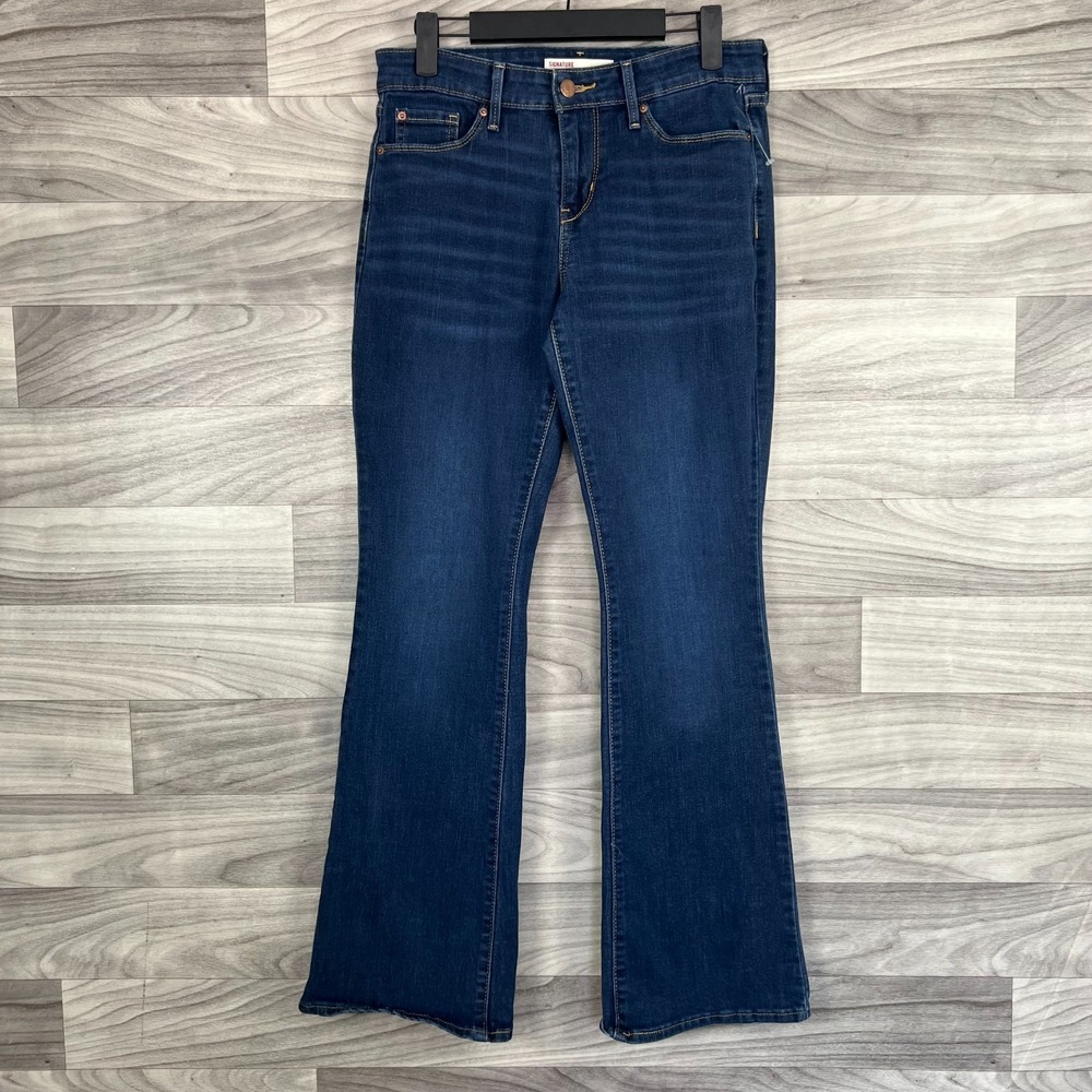 Signature by Levi Strauss & Co. Bootcut Jeans Womens 26X32 (28x29) Blue Mid-Rise